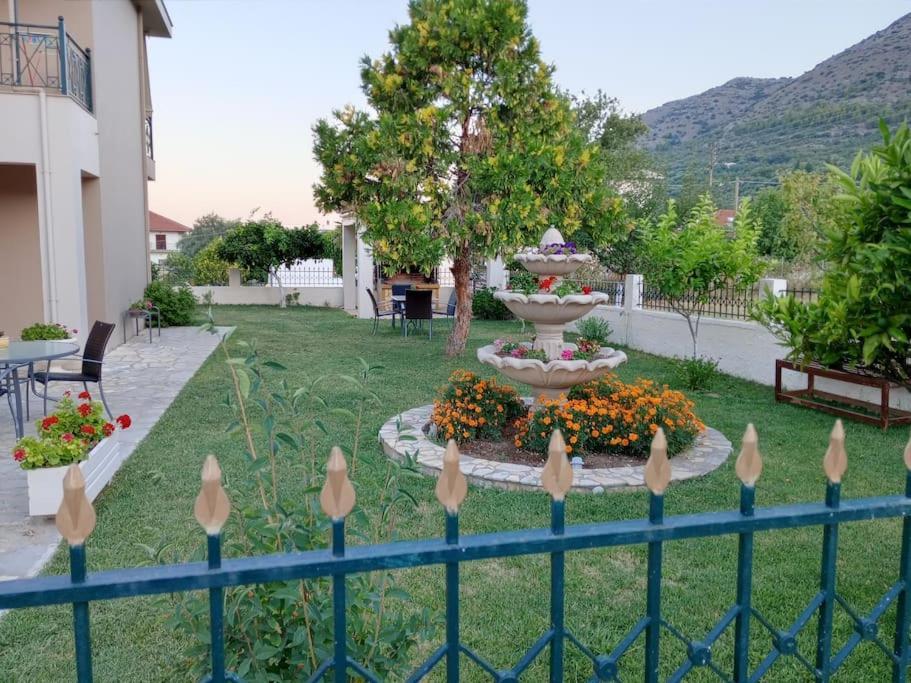 Διαμέρισμα Μεντησ Igumeníca Kültér fotó