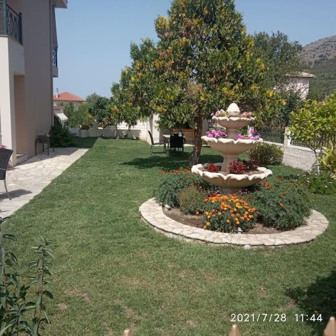 Διαμέρισμα Μεντησ Igumeníca Kültér fotó